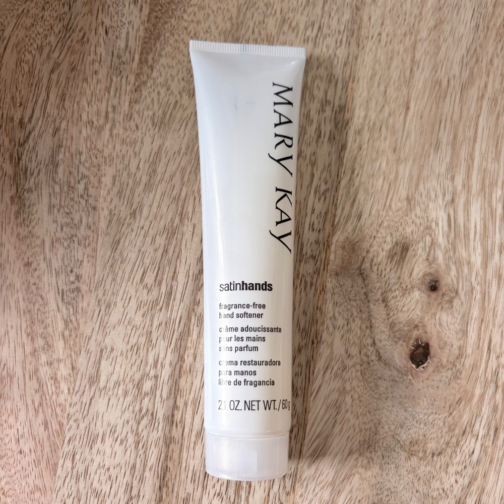 Mary Kay Satin Hands Fragrance-Free Hand Softener 2.1 oz 60g 1D05